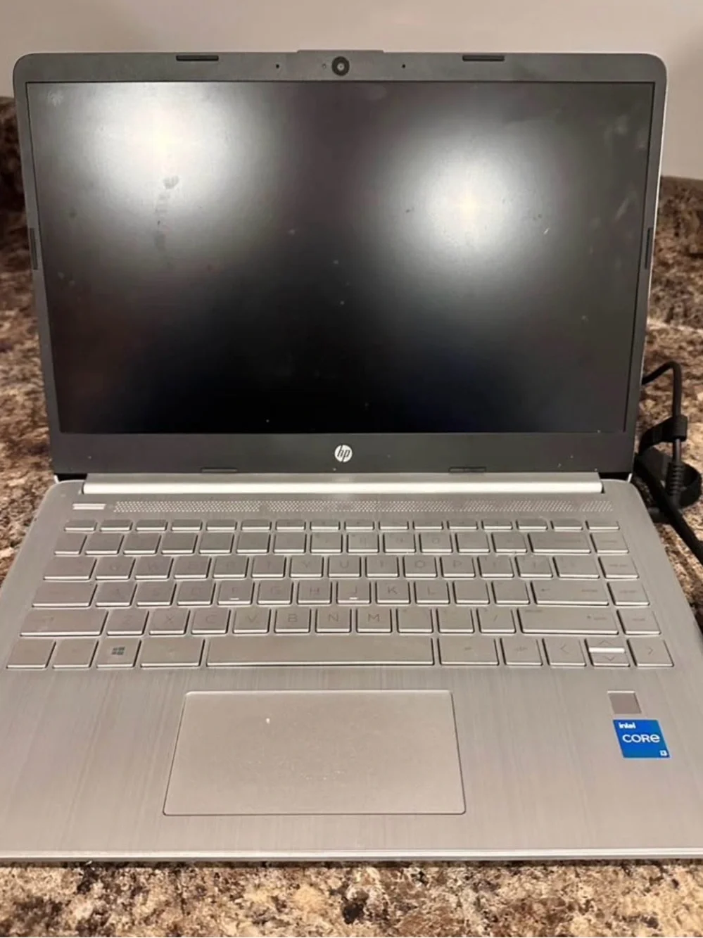 HP 14” Laptop Intel Core i3 4GB RAM 128GB SSD Windows 11 + Charger